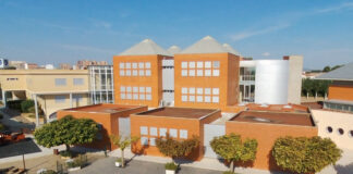 El Colegio Inglés Zaragoza incluirá balconing como asignatura el próximo año